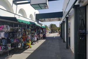 Commercial premise in Costa Teguise, Lanzarote. 