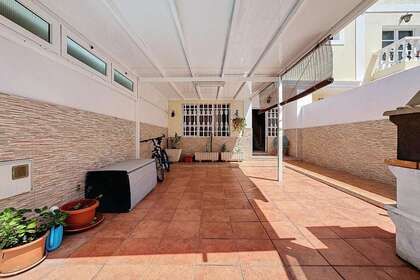 Duplex for sale in Arrecife, Lanzarote. 