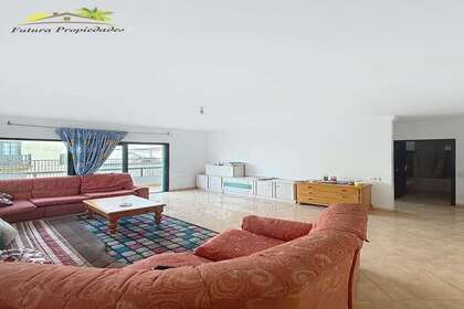 Flat for sale in Arrecife, Lanzarote. 