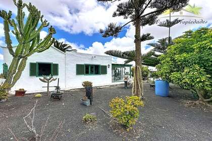 Chalet vendita in La Vegueta, Tinajo, Lanzarote. 