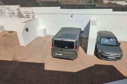 private garage
