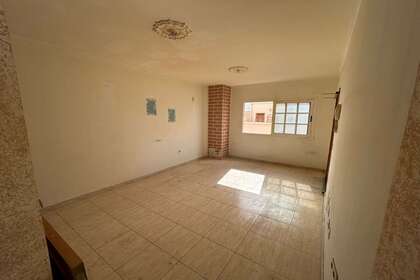 Wohnung zu verkaufen in Argana Alta, Arrecife, Lanzarote. 
