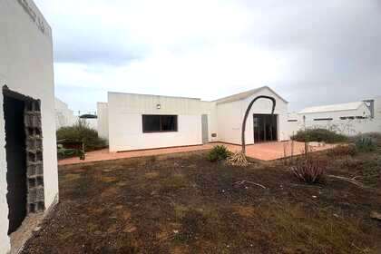 Шале Продажа в La Vegueta, Tinajo, Lanzarote. 
