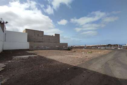 Urban grund til salg i Maneje, Arrecife, Lanzarote. 
