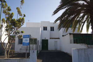Villa for sale in Tinajo, Lanzarote. 