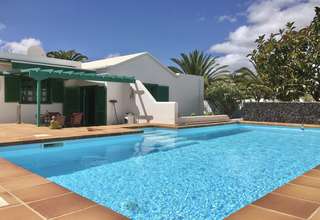 Villa vendita in Costa Teguise, Lanzarote. 