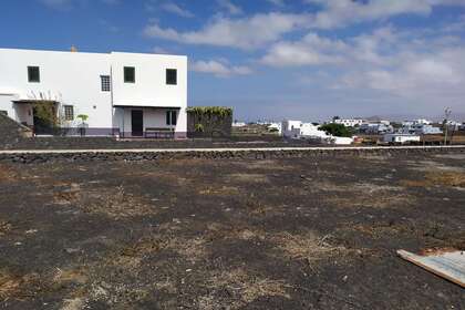Urban plot for sale in Tinajo, Lanzarote. 