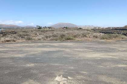 农业用地 出售 进入 El Islote, San Bartolomé, Lanzarote. 