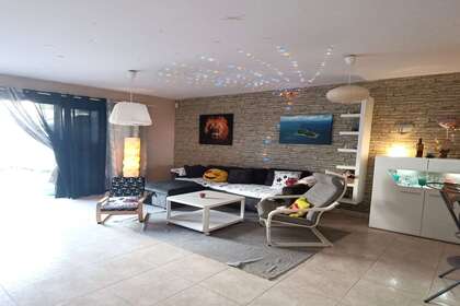 Duplex/todelt hus til salg i Playa Blanca, Yaiza, Lanzarote. 