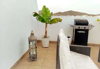 Casa a due piani vendita in Maneje, Arrecife, Lanzarote. 