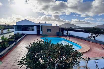 Chalet vendita in Masdache, Tías, Lanzarote. 