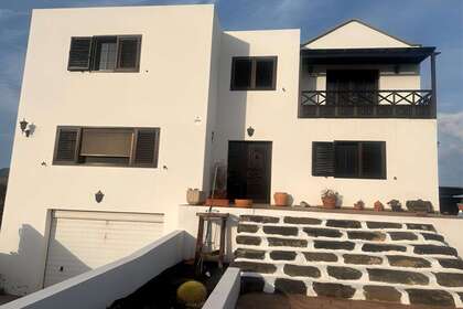 Casa vendita in Mala, Haría, Lanzarote. 