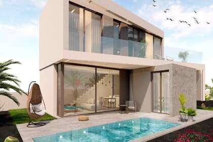 Villa venta en Puerto del Carmen, Tías, Lanzarote. 