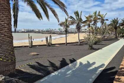 Commercial premise in Costa Teguise, Lanzarote. 