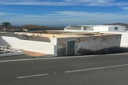 Casa de pueblo venta en Tinguatón, Tinajo, Lanzarote. 