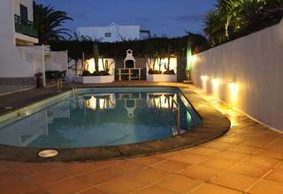 Casa a due piani vendita in Costa Teguise, Lanzarote. 