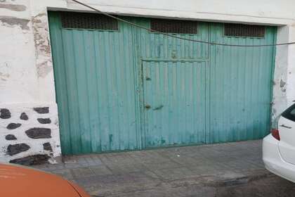Locale commerciale vendre en El Charco, Arrecife, Lanzarote. 