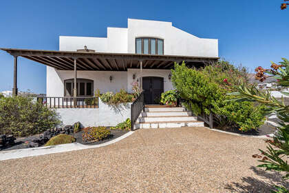 House for sale in Mácher, Tías, Lanzarote. 