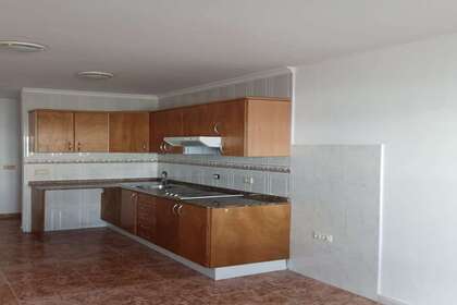Flat for sale in Argana Alta, Arrecife, Lanzarote. 