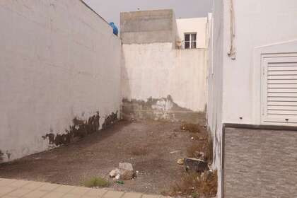 Parcela/Finca venta en Argana Alta, Arrecife, Lanzarote. 