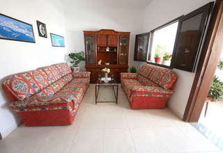 House for sale in Altavista, Arrecife, Lanzarote. 