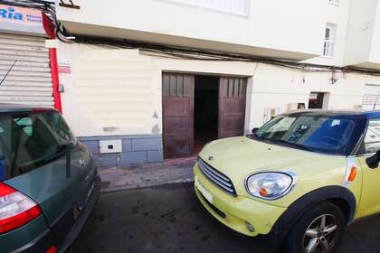 Commercial premise for sale in Titerroy (santa Coloma), Arrecife, Lanzarote. 