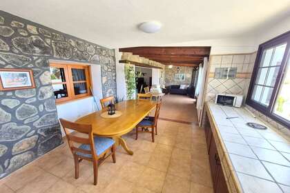 House for sale in Mácher, Tías, Lanzarote. 