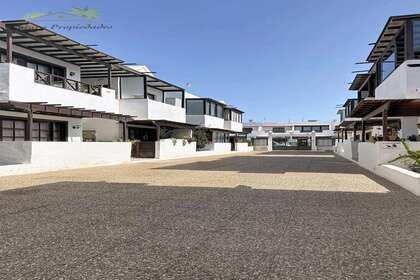 Flat for sale in Playa Honda, San Bartolomé, Lanzarote. 
