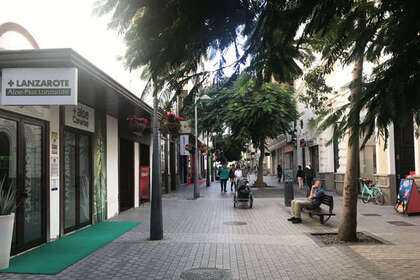 Commercial premise for sale in Arrecife, Lanzarote. 