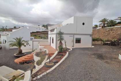 House for sale in Güime, San Bartolomé, Lanzarote. 