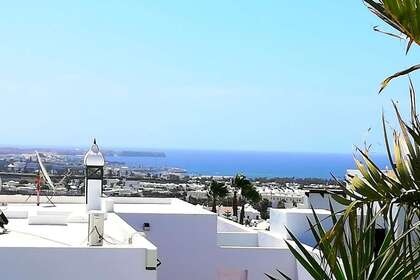Villa's verkoop in Playa Blanca, Yaiza, Lanzarote. 