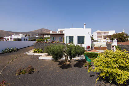 Villa's verkoop in Mácher, Tías, Lanzarote. 