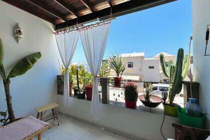 Apartamento venta en Playa Honda, San Bartolomé, Lanzarote. 