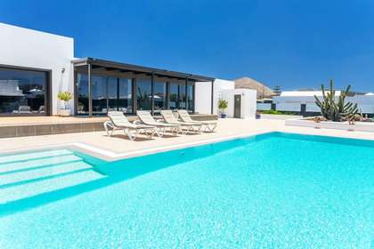 Chalet for sale in Masdache, Tías, Lanzarote. 