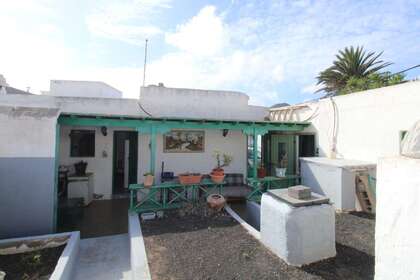 Dům na vesnici na prodej v Tiagua, Teguise, Lanzarote. 
