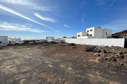 Urban grund til salg i Tías, Lanzarote. 