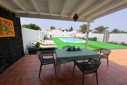 Chalets verkoop in Playa Blanca, Yaiza, Lanzarote. 
