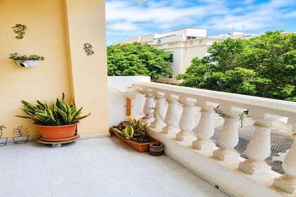 Flat for sale in Arrecife Centro, Lanzarote. 