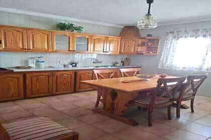 House for sale in La Santa, Tinajo, Lanzarote. 