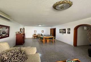 Flat for sale in Arrecife Centro, Lanzarote. 