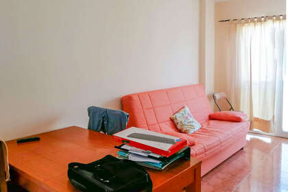 Flat for sale in Arrecife Centro, Lanzarote. 