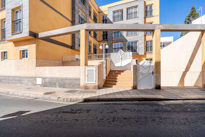 Flats verkoop in Arrecife Centro, Lanzarote. 