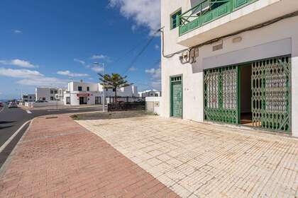 Commercial premise in Tías Pueblo, Lanzarote. 