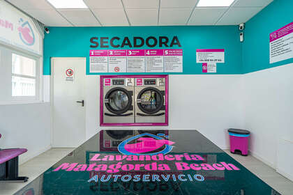 Local comercial en Puerto del Carmen, Tías, Lanzarote. 