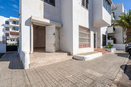 Commercial premise for sale in Reducto, Arrecife, Lanzarote. 