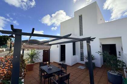 Triplex for sale in Yaiza, Lanzarote. 